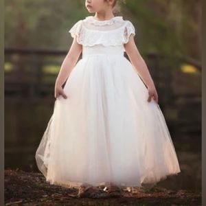 Trish Scully White Giovanna Gown Size 4 NWT